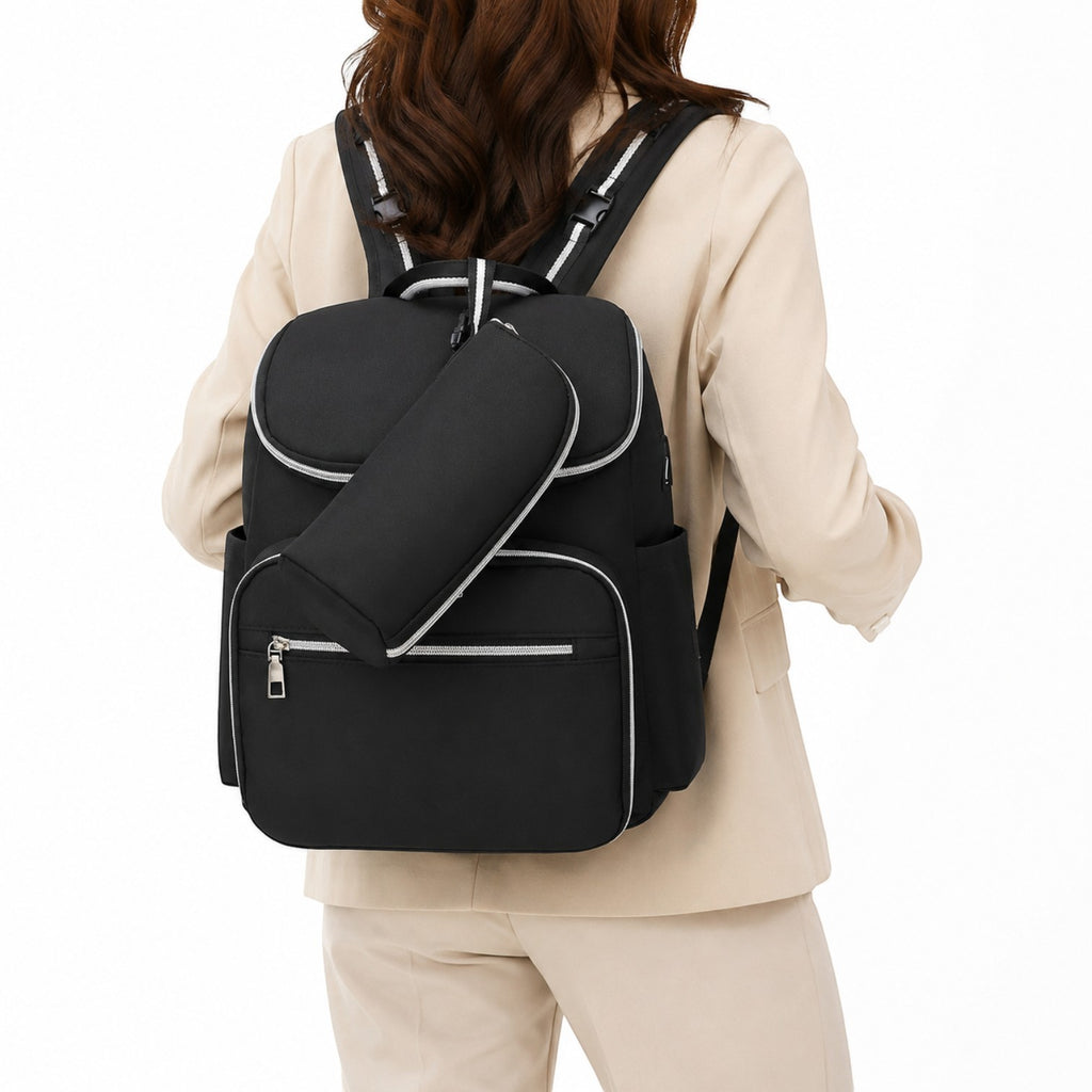 Sac à dos multifonction Univers Sac noir en denim avec pochette assortie, idéal pour maman ou usage quotidien.