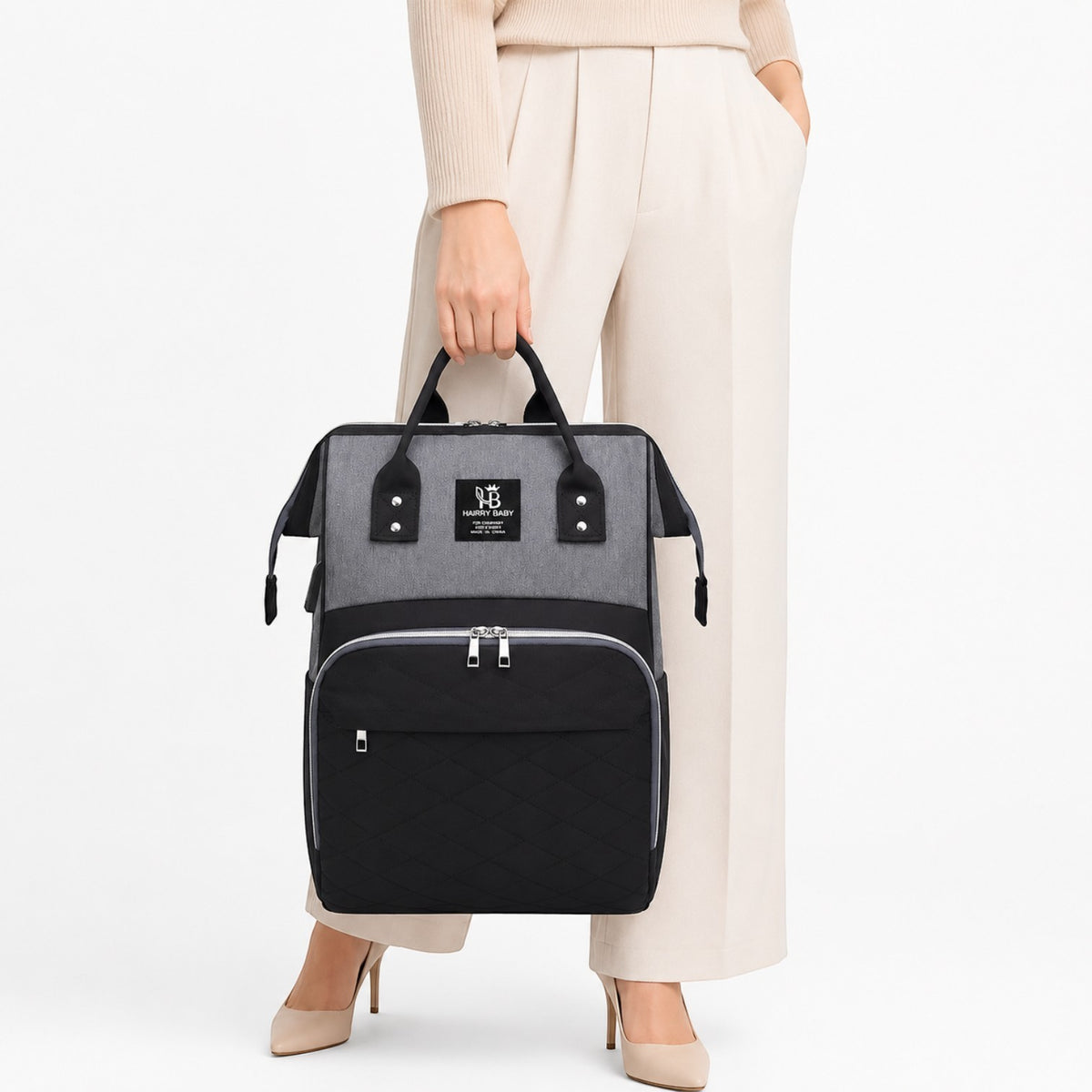 Sac à langer Univers Sac bicolore noir et gris en tissu Oxford avec compartiments spacieux et poignées de transport