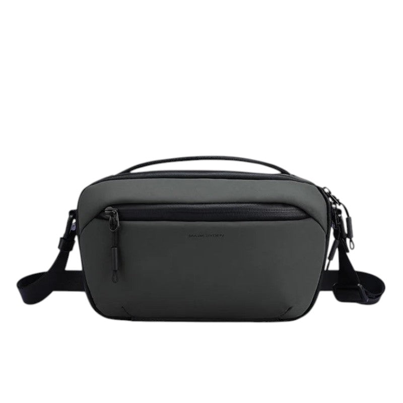 Sac bandoulière imperméable Univers Sac Mark Ryden en tissu Oxford gris, design compact et moderne avec fermeture éclair.