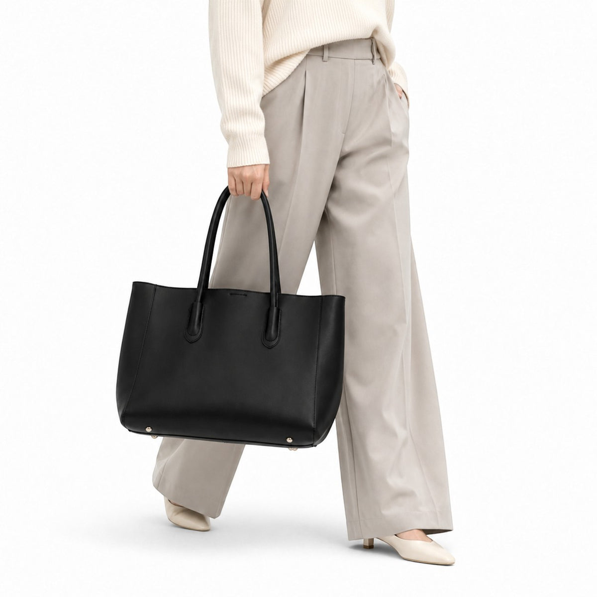Sac fourre-tout noir en cuir PU pour femme, style décontracté, avec fermeture à boucle magnétique et poche intérieure zippée.