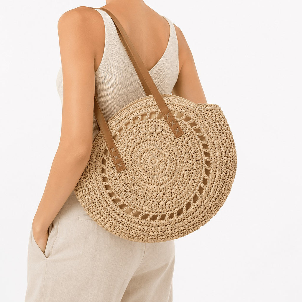 Sac à main rond en paille beige Yogodlns avec anses en cuir, doublure polyester, poche intérieure.